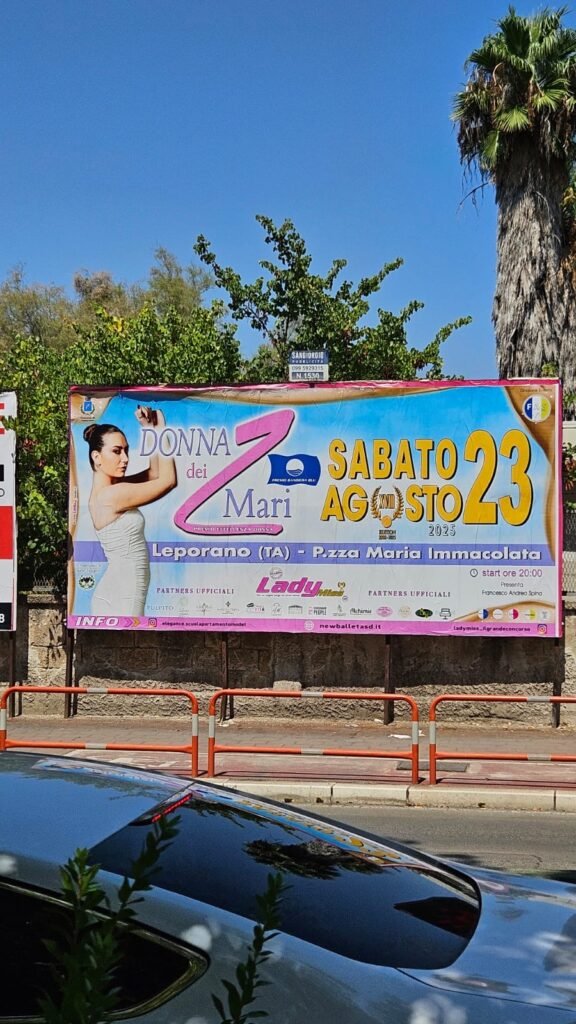 GRAFICHE MAXI AFFISSIONI CON TESTIMONIAL